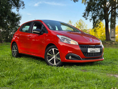 Peugeot 208 1.2 PureTech Allure