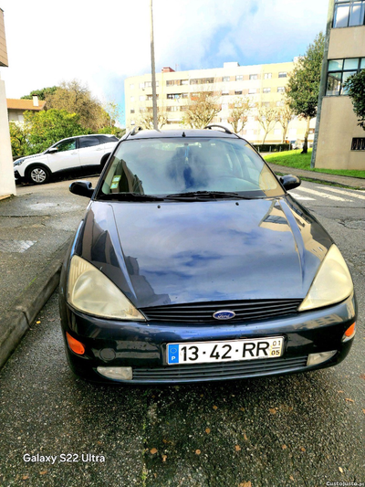 Ford Focus rebaixa de preço