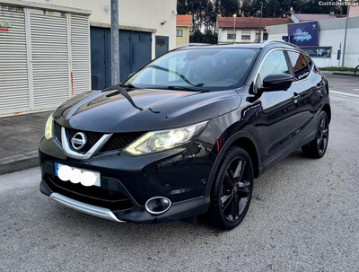 Nissan Qashqai DCI Tekna Sport Black Edition / Aceito Retoma