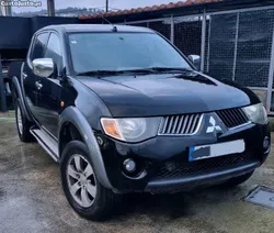 Mitsubishi L200 o