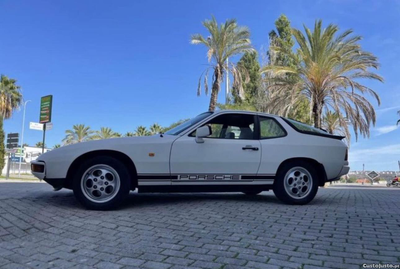 Porsche 924 S