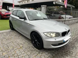 BMW 118 D- SPORT- IMPECÁVEL