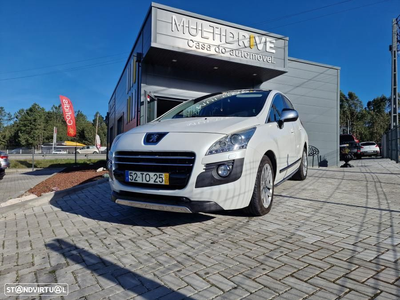 Peugeot 3008 2.0 HDi Hybrid4