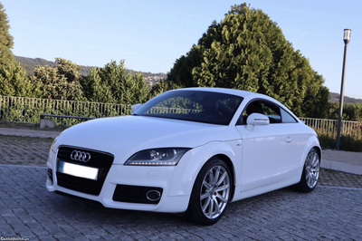 Audi TT S-Line