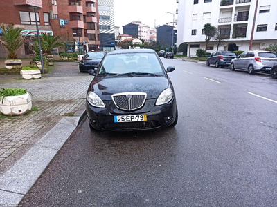 Lancia Ypsilon multi jet 1.3