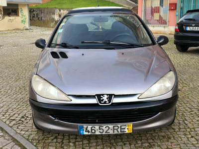 Peugeot 206 1.1 gasolina