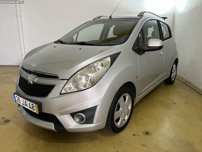 Chevrolet Spark 1.2 lt