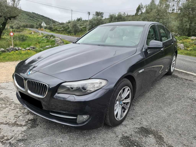 BMW Série 5 520 d Exclusive Auto 123g