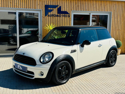 MINI Cooper Cooper D