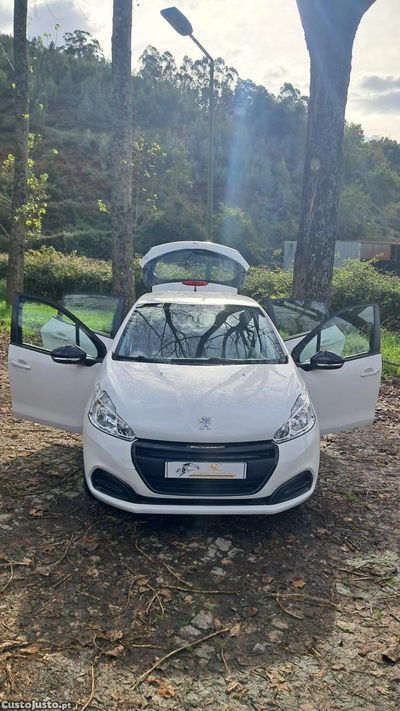 Peugeot 208 1.2 VTI