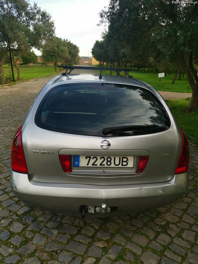 Nissan Primera 2200