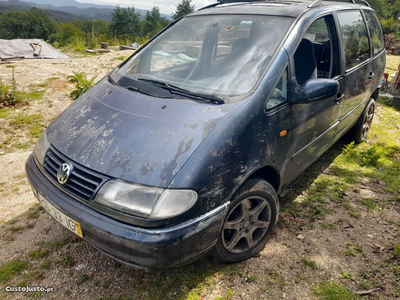 VW Sharan 1.9tdi 110cv