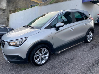 Opel Crossland X 1.2 T Innovation J17