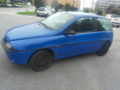 Lancia Y 1.2 Gasolina Ano 2001