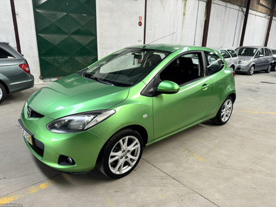 Mazda 2 Active +