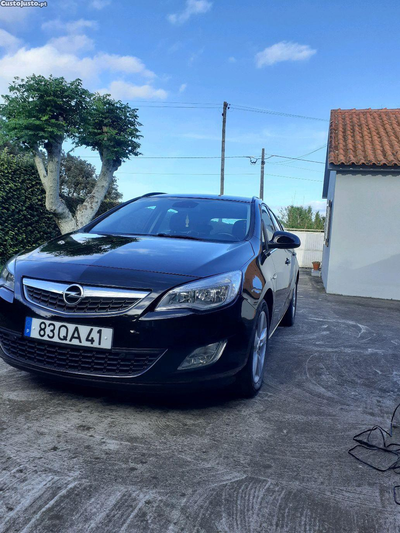 Opel Astra sport tourer