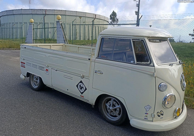 VW Transporter vw split pick-up 1966