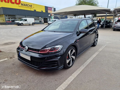 VW Golf 2.0 TSI GTI DSG Performance