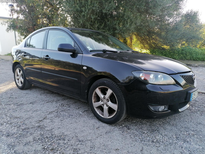 Mazda 3 Sedan 1.6hdi 109cv A/C 4p