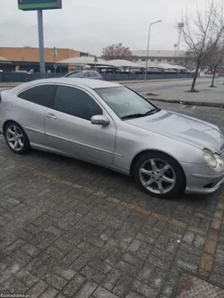 Mercedes-Benz C 220 AMG