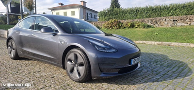 Tesla Model 3 Long-Range Dual Motor AWD