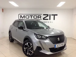 Peugeot 2008 1.2 PureTech Allure EAT8