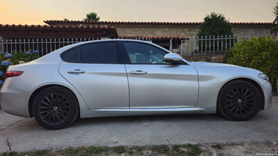 Alfa Romeo Giulia 2.2 T8