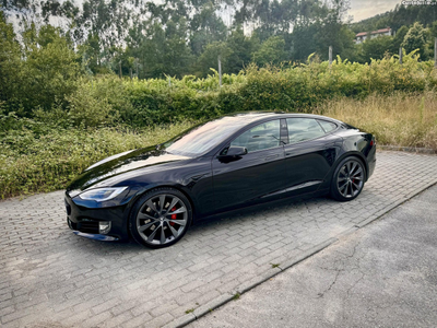 Tesla Model S S75D