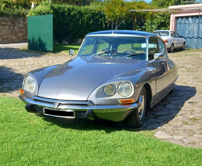 Citroën DS 23 Pallas