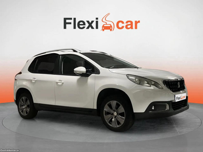 Peugeot 2008 1.2 VTi Active