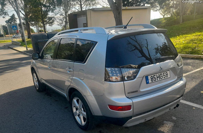 Mitsubishi Outlander 2.0 DI-D