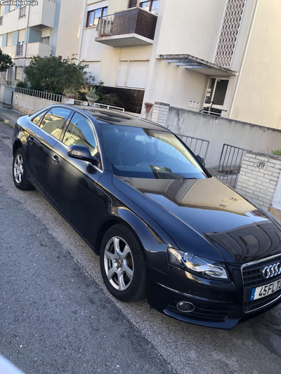 Audi A4 sedan