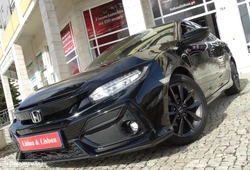 Honda Civic 1.0 i-VTEC Elegance Navi CVT