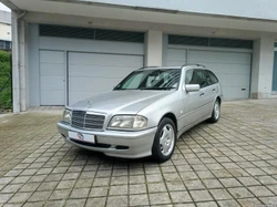 Mercedes-Benz C 220 c220 cdi 125cv w202 muito bom estado