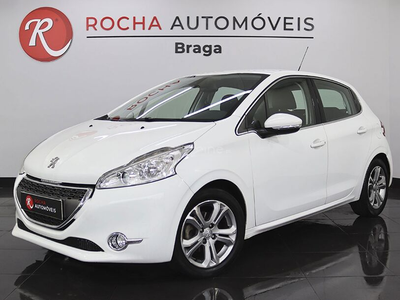 Peugeot 208 1.2 VTi Allure