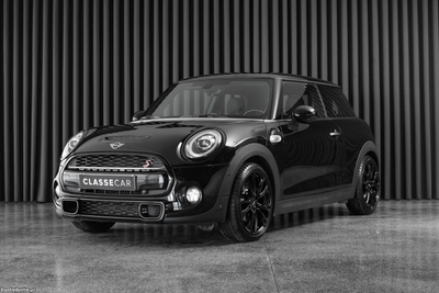 MINI Cooper Cooper S Auto