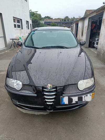 Alfa Romeo 147 ..