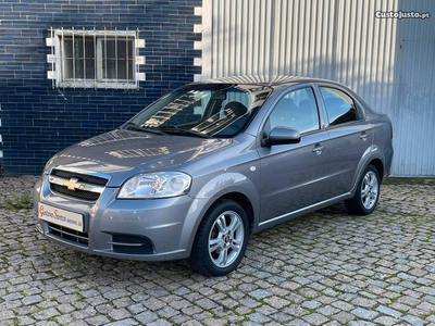 Chevrolet Aveo 1.2 LT 85cv 4 portas