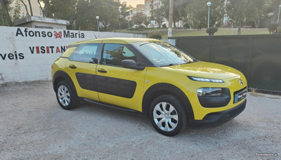 Citroën C4 Cactus PURETECH 82 live