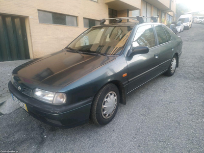 Nissan Primera P10