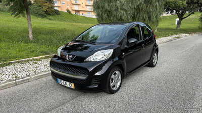 Peugeot 107 Black&Silver