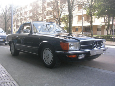 Mercedes-Benz 280 SL