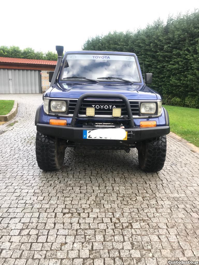 Toyota Land Cruiser VX 3000Turbo