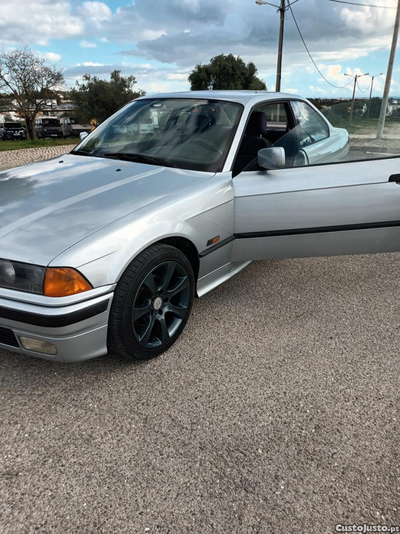 BMW 318 IS.Coupé