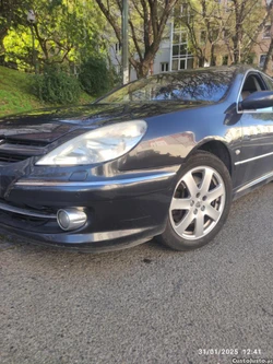 Peugeot 607 (607)