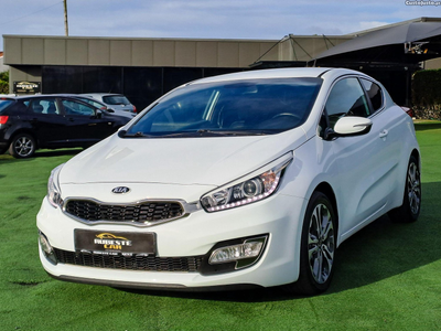 Kia Ceed S COUPÉ 1.6 CRDI GT LINE 110CV DIESEL 2013