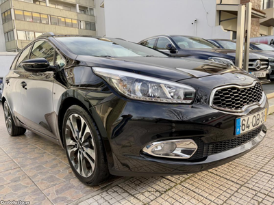 Kia Ceed W 1.6 CRDI TX PRIME NACIONAL