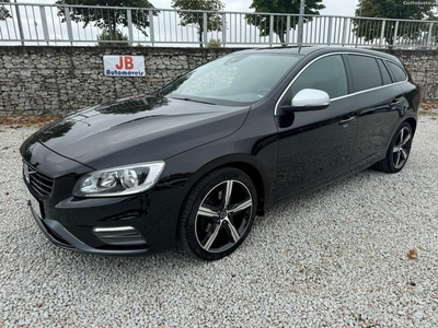 Volvo V60 2.0 D3 R-Design