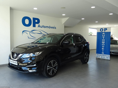 Nissan Qashqai 1.5 dCi N-Connecta J18