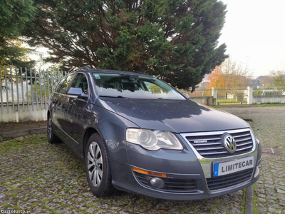 VW Passat 1.9 TDI 105cv Bluemotion NACIONAL